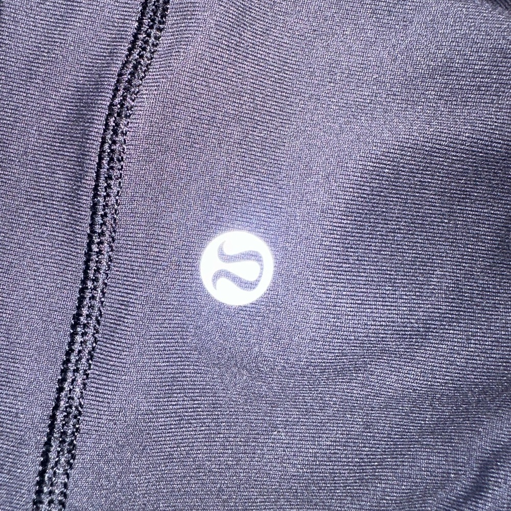 Lululemon Runderful Long Sleeve - Picture 6 of 7